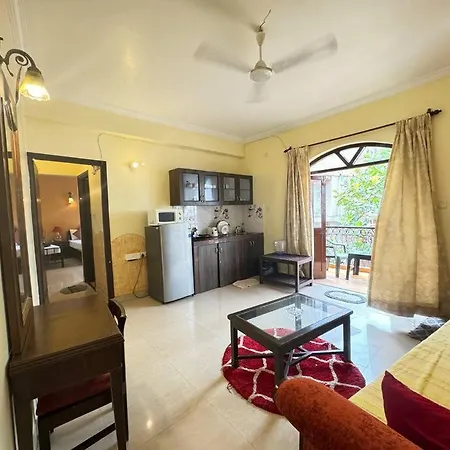Baga Beach Homestay Near Titos 311